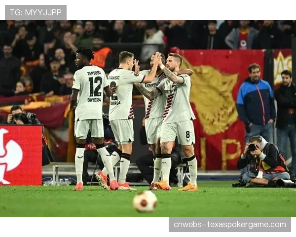 欧冠战报：加时赛连入两球，巴萨3-1逆转那不勒斯，惊险晋级。